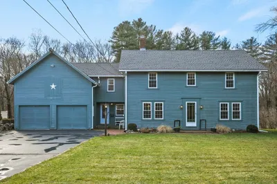 31 Millbury Avenue 1