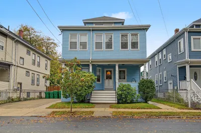 76-78 Surrey St 1