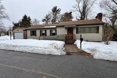 4 Braemore Rd