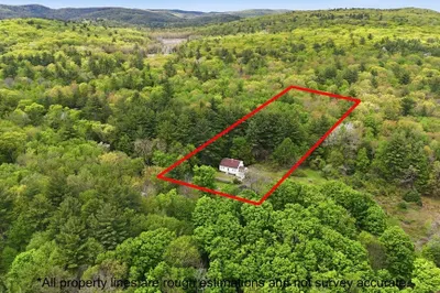 130 Crooked Ledge Rd