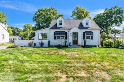 44 Belvidere Ave 1