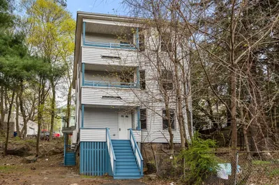 137-a Eastern Ave 1