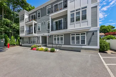 315 College Farm Road #12 1