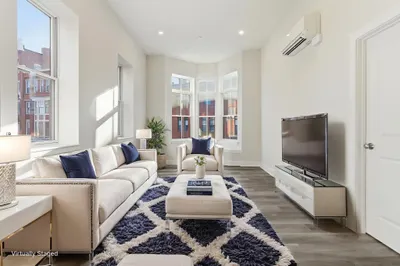 19-25 Essex St #303 1