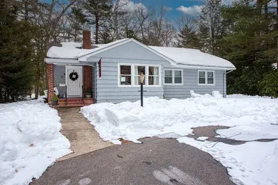 22 Ames Court