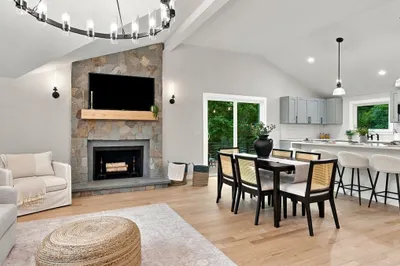 12 Burley Farm Rd 1