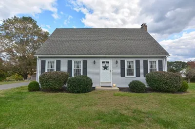 37 Iadarola Ave