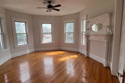 825 Dorchester Ave #2
