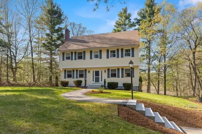336 Sharpners Pond Rd