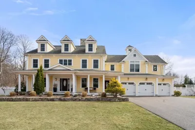 11 Briarwood Dr 1