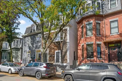 550 E 5th Street