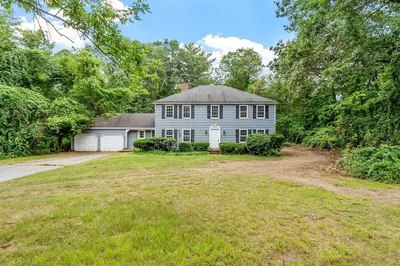 10 Tallard Road
