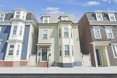 152 M Street #1