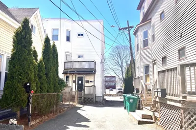4 Sisson Terrace #1