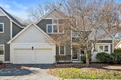 12 Cole Dr #12 1