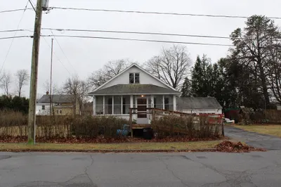 110 Homestead Avenue 1