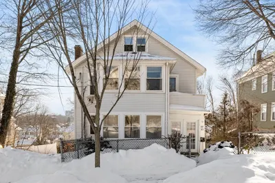 28-30 S Central Ave #28