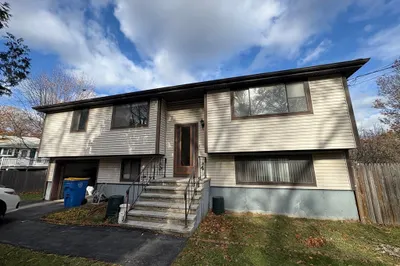 172 Russ St 1