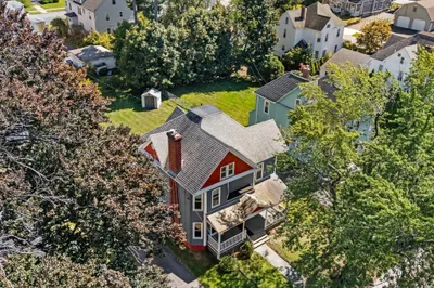 66 Nonotuck St 1