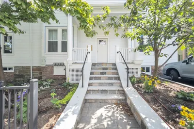100 Chestnut Avenue #3 1