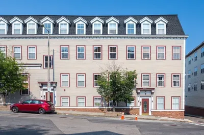 47 Dorchester St #25