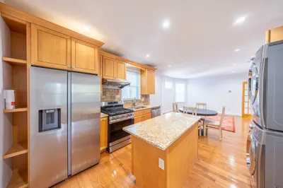 7 Alcott St #2