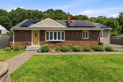 6 Appletree Road 1