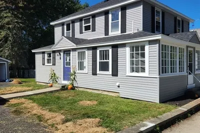 551 Sanders St 1