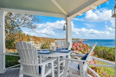 79 Manomet Ave 1