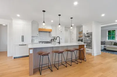 23 Centre Ave 1