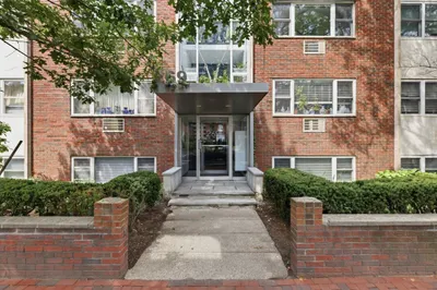 269 Harvard St #14 1