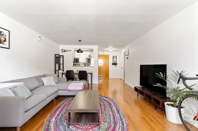 42 Eighth St #4303