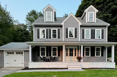 128 Cross St 1