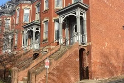 70 Temple Street #4