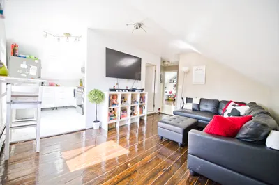 12 Vinton St #3