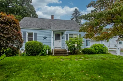 148 Lower Beverly Hls