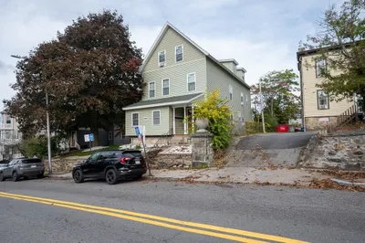 83 Prospect St 1