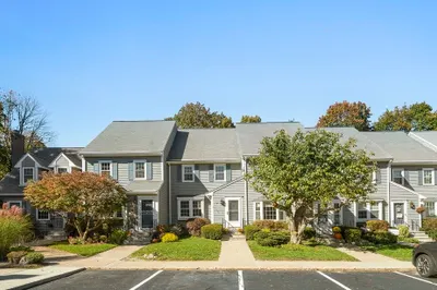 21 Washington Green #21