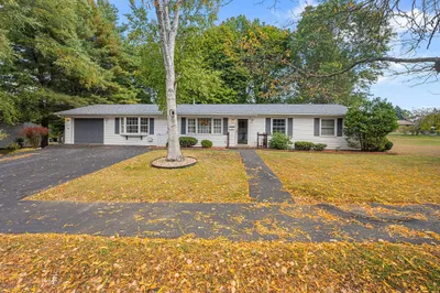 53 Catherine Dr 1