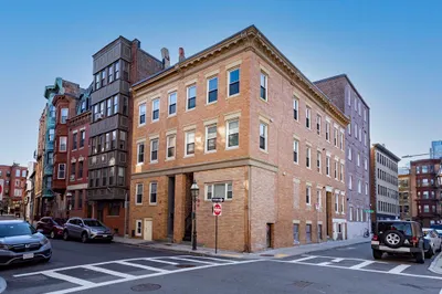 28-30 Cooper St #1 1