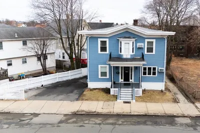 499 Salem St 1