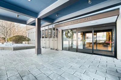 8 Whittier Pl #18A