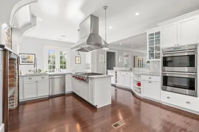 1 Edmunds Road 1