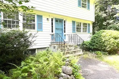 7 Craig Cir 1