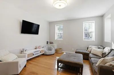 252 E Street #1 1