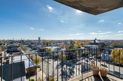 2353 Massachusetts Ave #82