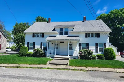 25-27 Elm Ln 1