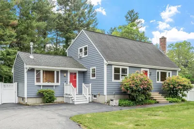81 Baldwin Rd