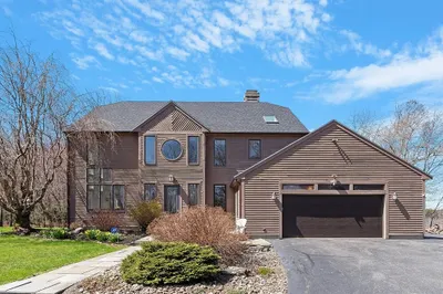 158 Kendall Hill Rd 1