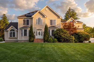 18 Loon Hill Rd 1